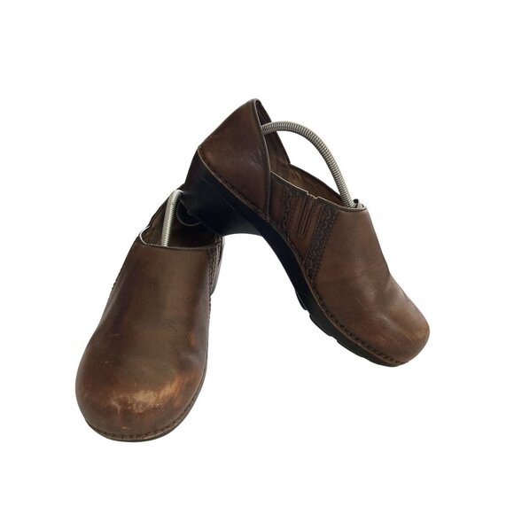 Dansko Women's Size 10 (41) Brown Leather Slip-On Comfort Clogs shoes - Picture 1 of 8